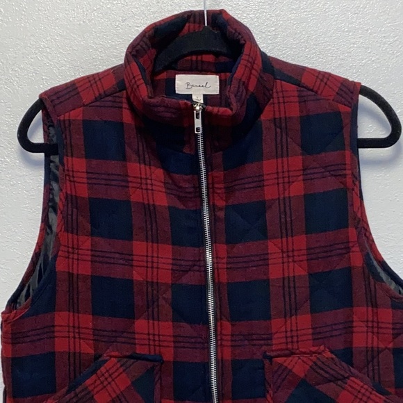 Becaal Size Large Red Buffalo Plaid Quilted Full Zip Cabincore Cozy Vest 4391 - Picture 3 of 9